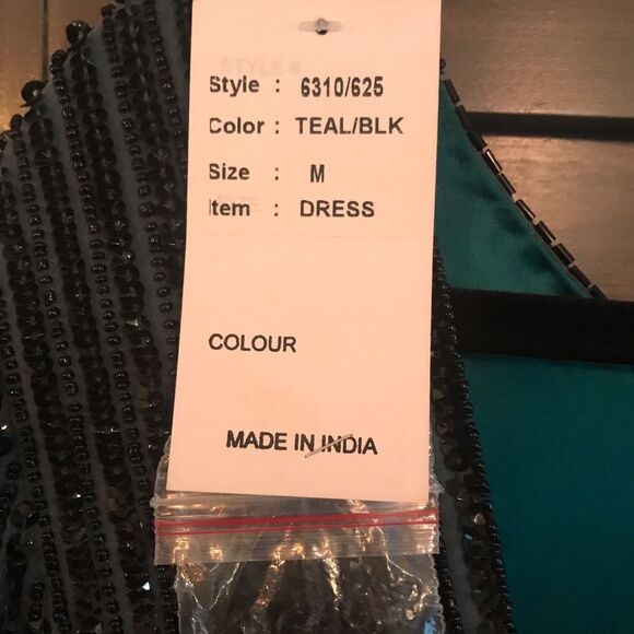 Cocktail Dress Blouson Black/Green Embellished Open Back Boat Neck Mini Medium - Picture 7 of 10